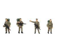 Soldiers with Luggage Figure Set