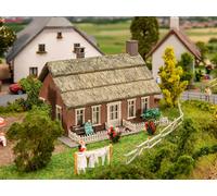 Faller North German House with Thatched Roof Hobby Kit I , HO Scale