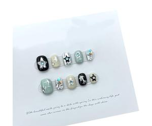 False Nails Short to Stick on with Star Motifs, Decoration for Press On For Natural Looking Manicure, Full Covering False Nails