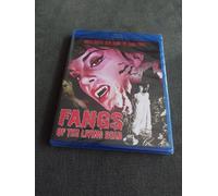 FANGS OF THE LIVING - BLUR - J3z