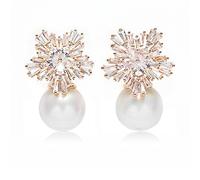 Fashion Chic Simulated Pearl Studs Snowflake Earrings For Women, 1.18 inches high, 0.79 inches width, Metal, Pearl