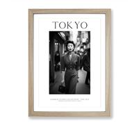 Fashion Icons Woman Tokyo Japan Framed Print for Living Room Bedroom Home Office, Wall Art Picture Ready to Hang, Oak A2 (64 x 46 cm)