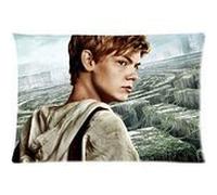 Fashionable Custom Thomas Brodie Sangster Zippered Pillow Cases 20x 30(Twin sides)