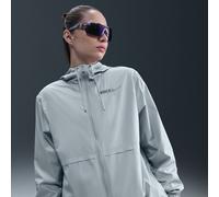 FC Barcelona Essential Repel Women's Nike Football Woven Hooded Jacket - Grey - Polyester M (UK 12-14)