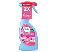 Febreze Fabric Freshener Spray Blossom and Breeze, Cleans Away Odours Trapped on Hard to Wash Fabrics and Leaves a Light Fresh Scent, 375 ml