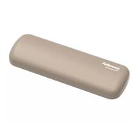 Fellowes Wrist Rest Breyta Palm Rest with Antibacterial Protection Ergonomic Wrist Support Sand. Product colour: Sand Material: Silicone Certification: EN ISO 9241-5. Width: 60 mm Depth: 180 mm Height