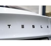 fibhyrtingy Metal Raised Logo Tailgate Letters Insert Rear Emblems with Adhesive for Model 3/S/X Tailgate Emblems (Matte Black)