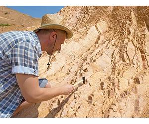 Find an Outcrop! Field Geology Up Close