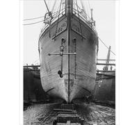 Fine Art Storehouse Print of SS Endurance's Bow, London 1914 - Print 10"x8" (25x20cm) (13768807)