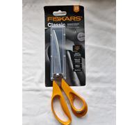 Fiskars Professional Universal Scissors 25cm Length Right Handed Stainless Steel Blade/Plastic Handles Orange Classic 1005151