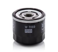 MANN-FILTER W 7069 Oil filter