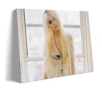 FNWNJNG Singer Taylor Momsen Poster Decorative Painting Canvas Wall Art Living Room Poster Bedroom Painting Wall Art Picture Print Modern Family Room Decor 20 x 30 Inches (50 x 75 cm)
