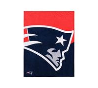 FOCO New England Patriots NFL Supreme Slumber Plush Throw