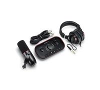 Focusrite Vocaster Two Studio Bundle