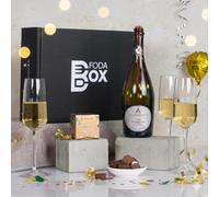 FodaBox Prosecco and Chocolates Gift Hamper For Her | Italian Prosecco Gift with Luxury Chocolates, Birthday Present for Wife, Mum, Girlfriend, Sister & Daughter | Wine Gift Hampers by FodaBox