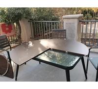 Foldable Round Patio Table with Thick Top Bistro Side Table 120200 cm Easy Transport Durable Brown Finish Perfect for Restaurants and Outdoor Use