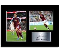 Football Player Pau Torres A4 Printed Signed Autograph Photo Display Mount Poster for Fans and Supporters
