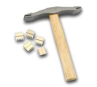 Footprint Scutch Hammer and Combs Set - Masonry/Bricklaying Tools. Double Ended. 5 Combs Included. Comfortable Hickory Handle. Essential Builders Hand Tools for a bricky/Bricklayer or Stone Mason.