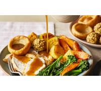 For Four - 2 course A la Carte Sunday Roast with Wine