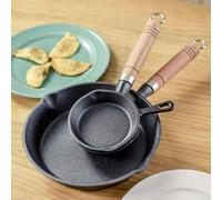 For Mini Cast Iron Frying Pan with Heat-Stable Wooden Handle Supporting Consistent Results in For Egg and Oil Applications (A-10CM)