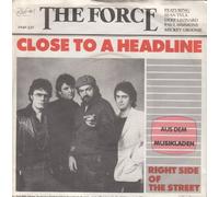 FORCE - Close to a headline / Right side of the street / 2040 332