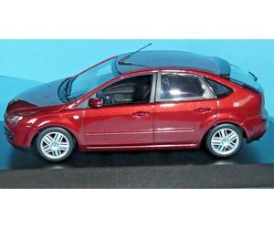 Ford Focus 2004 Met. Dark Red Maxichamp model by Paul's Art Scale 1:43 rd