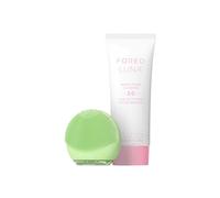 FOREO Luna 4 go Cleansing Brush + Luna Micro-Foam Face Cleanser 2.0