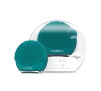 FOREO Luna 4 go Facial Cleansing Brush & Firming Face Massager - Premium Face Brush - Enhances Absorption of Skin Care Products - Simple Face Care Travel Accessories - All Skin Types - Evergreen