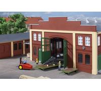 Forklift and 2 trailers HO/OO Gauge Auhagen 41635