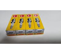FOUR ( x4 ) GENUINE NGK SPARK PLUGS XX FREE POSTAGE XX NGK 3028 / BPR5EY-11
