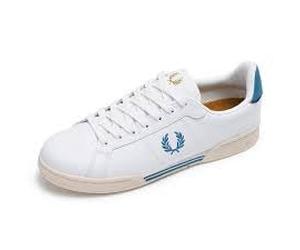 Fred Perry Mens Womens Unisex B722 B6311 Leather Tab Trainers Sneakers in White with Bay Ocean Blue Size 9.5 UK 44 EU