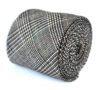 Frederick Thomas Brown men’s wool tweed tie with multicolour blue, pink and red fibres, perfect for autumn weddings, office, formalwear, tailored suits, party styling, gifts, classic fashion