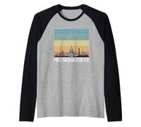 Free DC Washington D.C. Capitol Hill Retro Vintage Skyline Raglan Baseball Tee