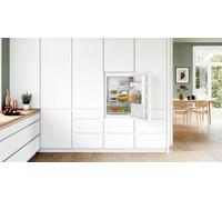 Bosch Serie 2 KIR21NSE0 fridge Built-in 136 L E White