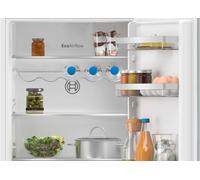 Bosch Serie 4 KIN86VSE0G fridge-freezer Built-in 260 L E White