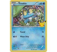 Froakie 22/25 Holo Pokemon Card (McDonalds Collection 2021) + 1x TitanCards® Toploader