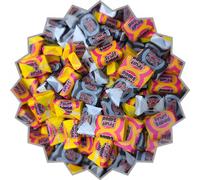 Fruit Salad and Black Jacks sweets - 1kg - Original Retro Fruit Salad Black Jacks Assorted Pick and Mix for Sharing, Gifts, and Parties, 1kg Bulk Bag. From Bentley & Ackerman Sweet Shop.