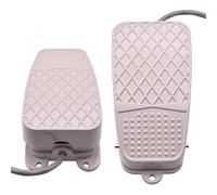 FS-3 220VAC 10A SPDT Machine Foot Switch Pedal Footswitch Metal On Off 1NO1NC Momentary Self Reset Treadle 1Pcs