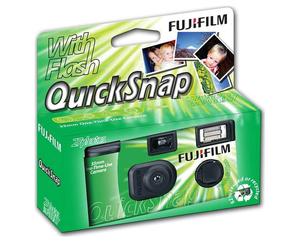 Fujifilm QuickSnap Superia Xtra 400 35mm Disposable Film Camera with 27 Exposure