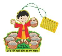 Fun Express Feeding The 5000 Sign Craft Kit- Makes 12