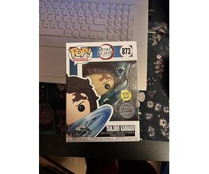 Funko POP! Animation: Demon Slayer - Tanjiro with Dragon (Exclusive) (Glow in The Dark),3.75 inches