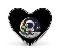 Funny Alien & Astronaut Reads Book Metal Pin Love Heart Badge Custom Lapel Pins Brooch for Clothing Decoration