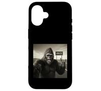 Funny Bigfoot Selfie UFOs UAP Encounter Area 51 Visitor Case for iPhone 16