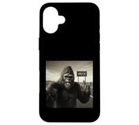 Funny Bigfoot Selfie UFOs UAP Encounter Area 51 Visitor Case for iPhone 16 Plus