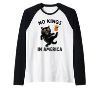 Funny Black Cat Kicking Crown No Kings America Democracy Raglan Baseball Tee