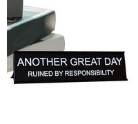 Funny Desk Sign, Desk Nameplate Funny Table Decor, Fun Offices Decoration Signs, Desk Décor Quote For A Touch Of Humor In The Workplace, Home Table Décor, Work Accessories