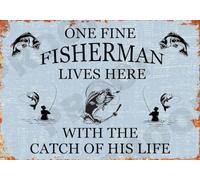 Funny Fisherman Lives Here Metal Sign Humour Man Cave Bar Garden Home Fishing Gift (Aluminium A5 (200x150mm) Approx)