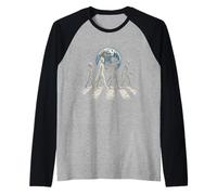 Funny Four Alien Species UFO Disclosure Cosmic Space Walk Raglan Baseball Tee