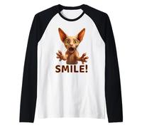Funny Sphynx Cat Smile! With Outstretched Paws Cat Lovers Raglan Baseball Tee