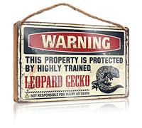 FZFN Hanging Plaque Wooden Warning This Property Is Protected By A Highly Trained Leopard Gecko Wooden Sign Front Porch Decor Gifts For The Office(23X35CM)